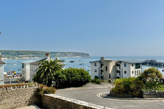 SENTRY ROAD, SWANAGE 2 bed apartment for sale
