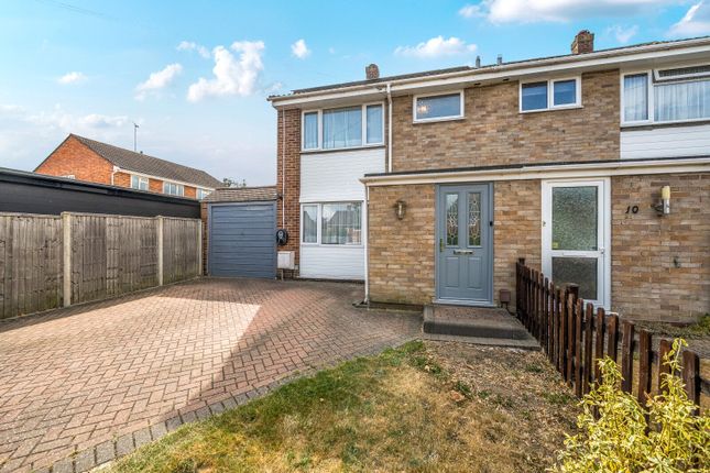 Milton Road, Addlestone, KT15 3 bed semi