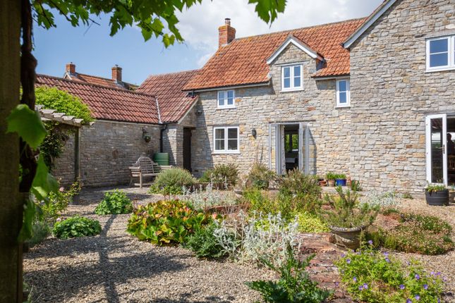 Stocks Lane, North Wootton 4 bed detached house for sale