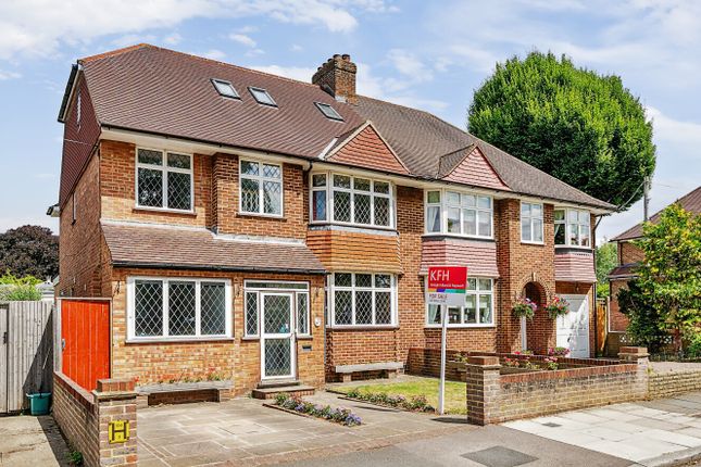 Pittsmead Avenue, Hayes, Bromley, BR2 5 bed semi