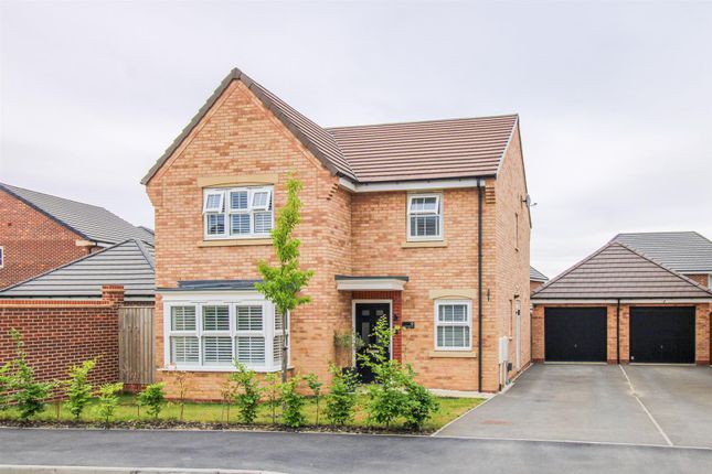 4 bed detached house