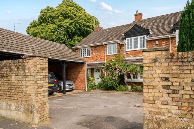 4 bed end terrace house