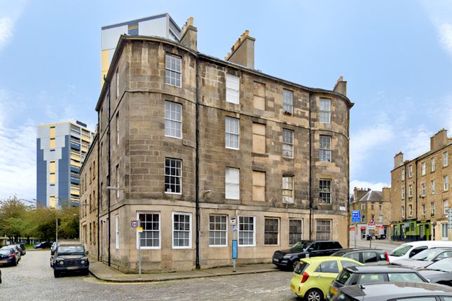 2 bed flat