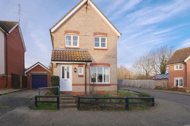 Coucy Close, Framlingham, Suffolk 3 bed detached house for sale