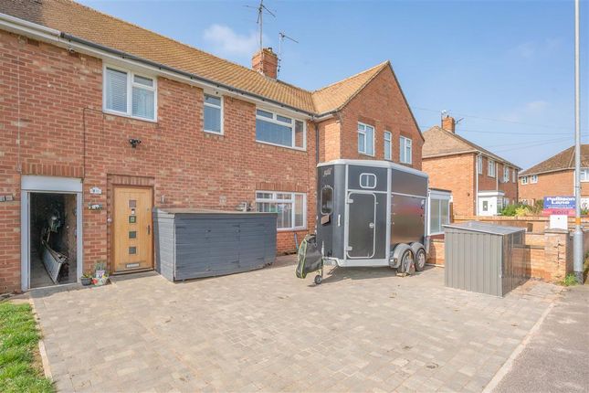 4 bed terraced house
