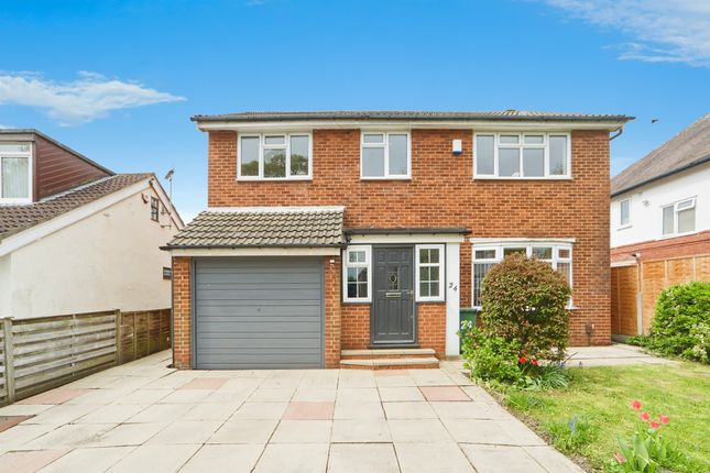 5 bed detached house