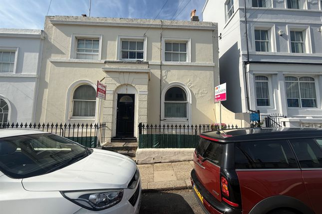 1 bed flat