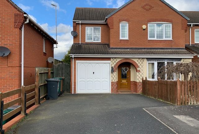 Mason Crescent, Swadlincote, DE11 8JP 4 bed detached house for sale