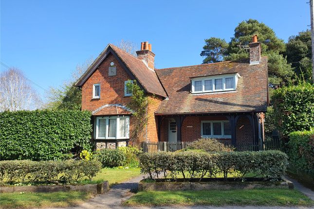 Hillstreet, Calmore, Southampton... 3 bed detached house for sale
