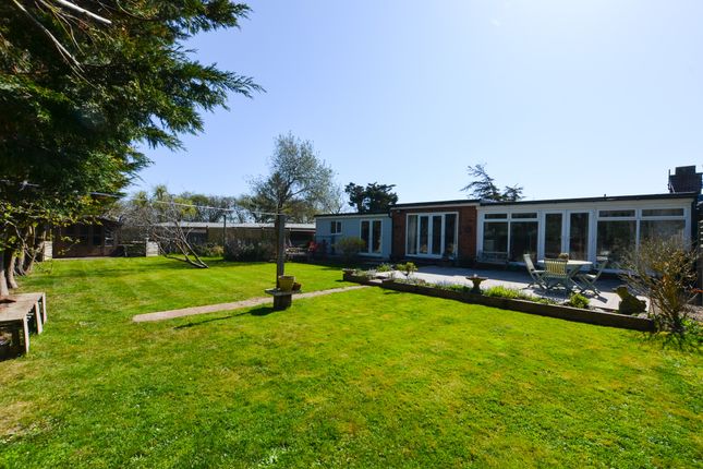 Tower Close, Pevensey, East Sussex, BN24 3 bed bungalow for sale