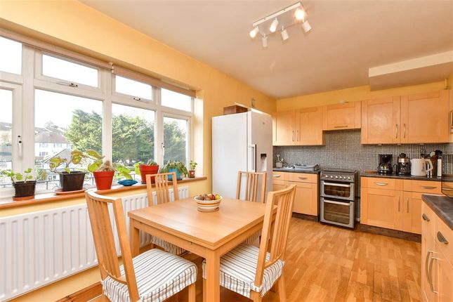 3 bed semi-detached house