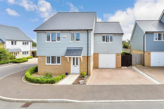 3 bed detached house