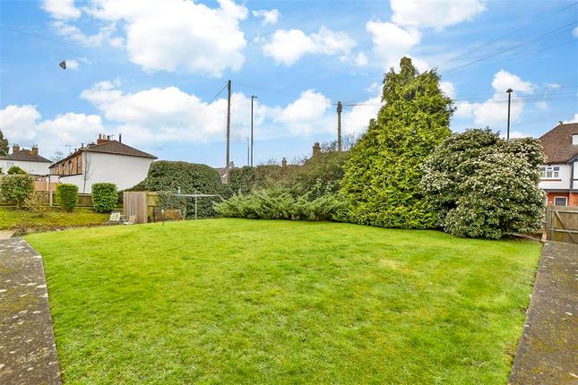 2 bed flat