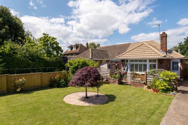 The Street, Woodnesborough, Sandwich... 2 bed semi