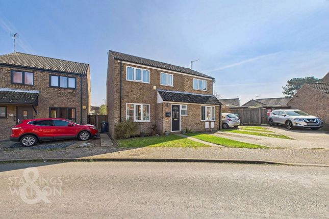 5 bed detached house