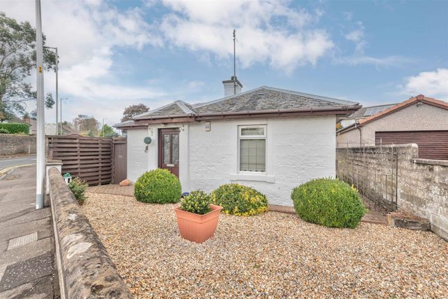 2 bed detached bungalow