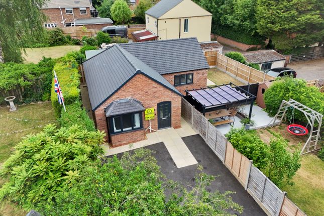 2 bedroom detached bungalow for sale