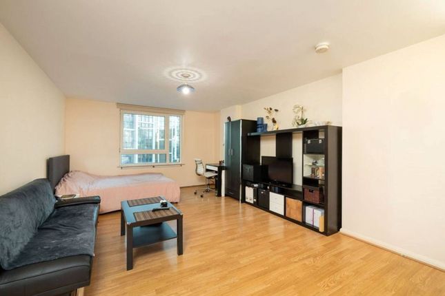 St George Wharf, Vauxhall, London, SW8 Studio for sale