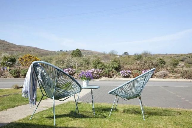 The Carracks, St Ives TR26 2 bed terraced house for sale