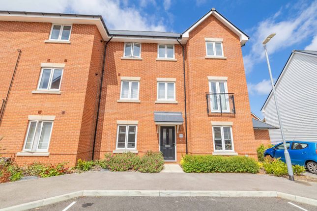 Cotter Way, Canterbury, Kent, CT1 2 bed flat for sale