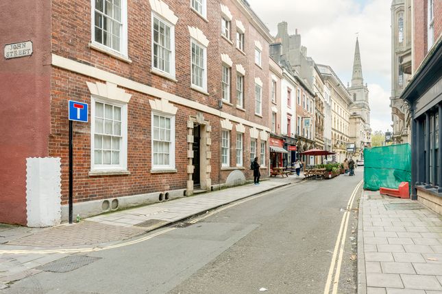 Bristol BS1 2 bed flat for sale