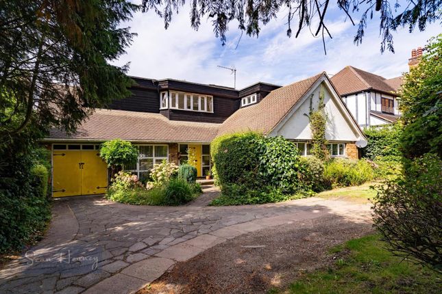 Cockfosters Road, Barnet EN4 4 bed detached house for sale