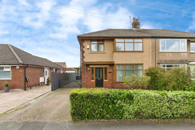 4 bedroom semi-detached house for sale