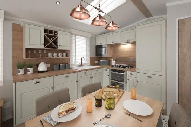 Ashbourne Heights Park, Highfields... 2 bed park home for sale