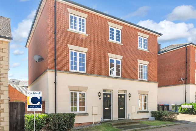 Lockwood Chase, Oxley Park 2 bed maisonette for sale