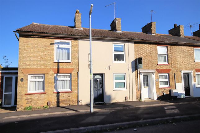 Luton Road, Toddington, Dunstable 2 bed terraced house for sale