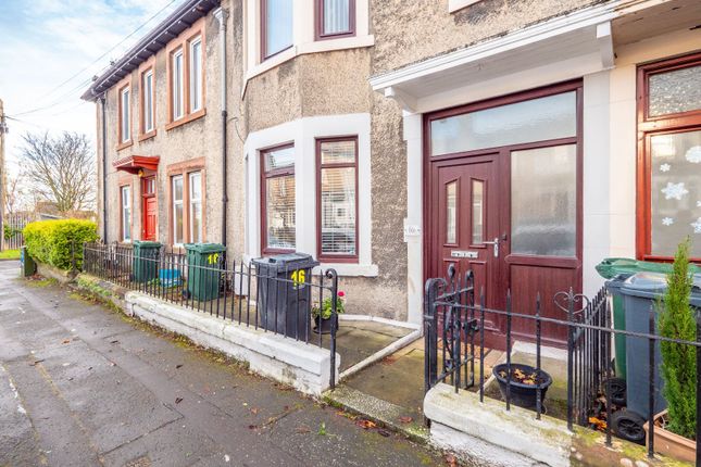 16 Restalrig Gardens, Edinburgh, EH7 2 bed flat for sale