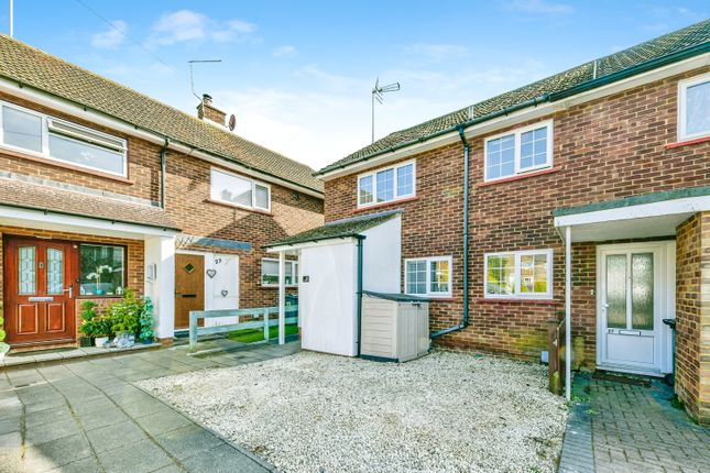 4 bedroom end of terrace house for sale