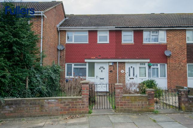 Bryant Close, Barnet EN5 3 bed house for sale