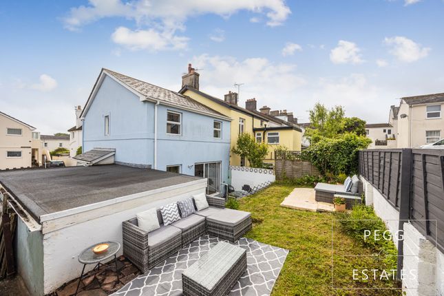 3 bed end terrace house