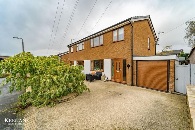 3 bed semi-detached house