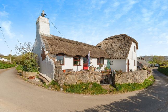 2 bed detached house