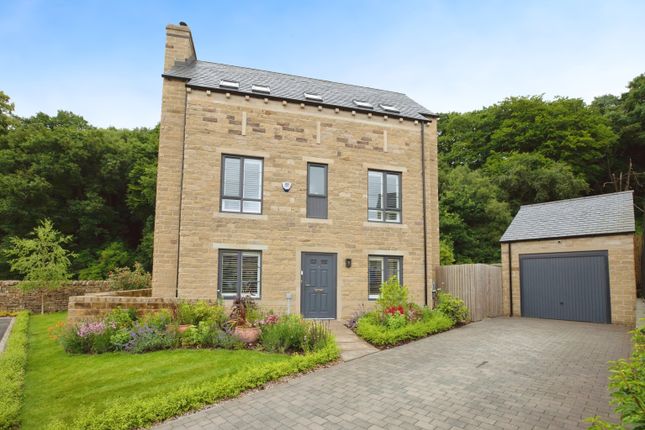 5 bed detached house