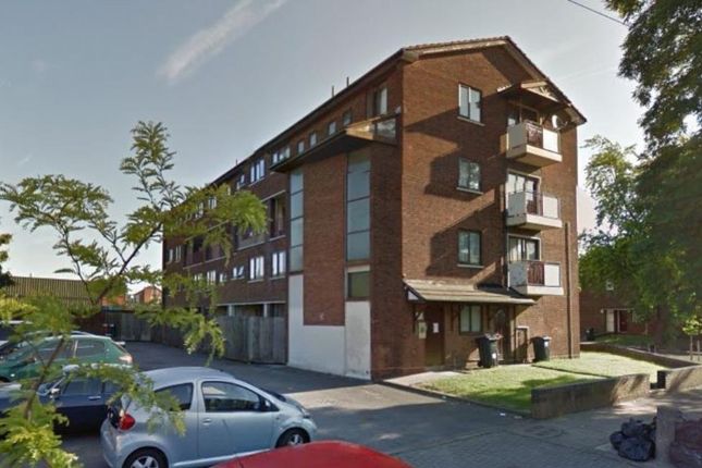 3 bed flat