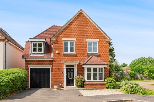 5 bed detached house