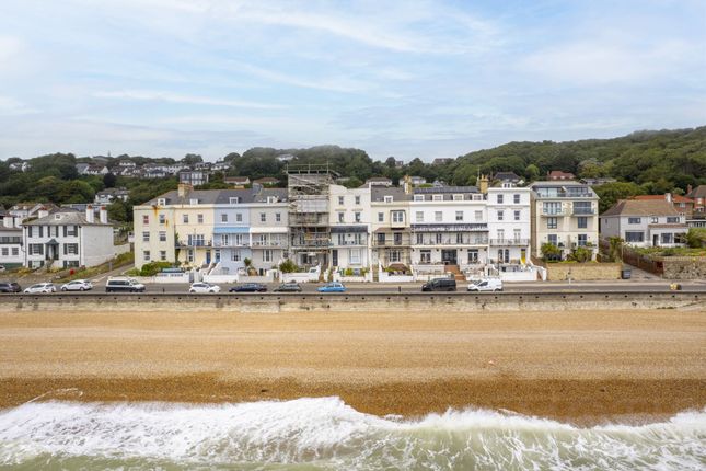 Wellington Terrace, Sandgate... 2 bed apartment for sale