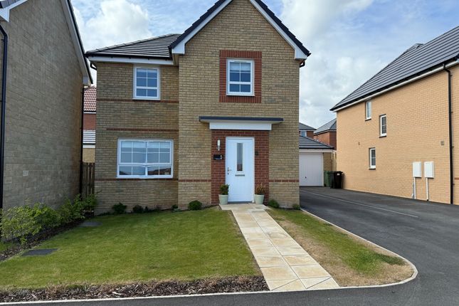 4 bed detached house