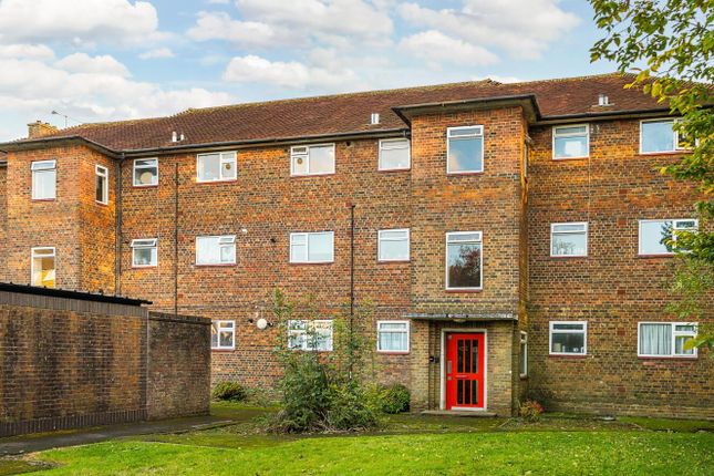 Baldock Way, Borehamwood WD6 1 bed flat for sale