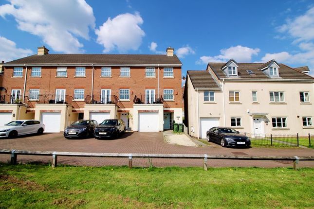 4 bed town house