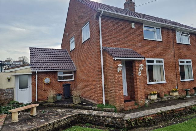 Green Close, Exmouth, EX8 3QD 3 bed semi