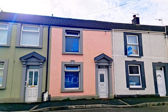5 bedroom terraced house for sale