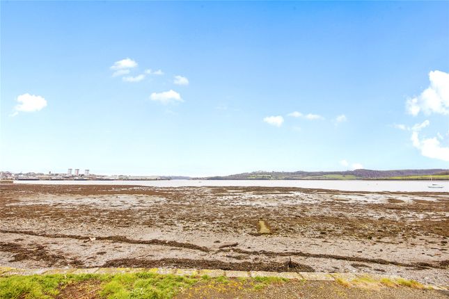 Marine Court, Torpoint PL11 3 bed maisonette for sale