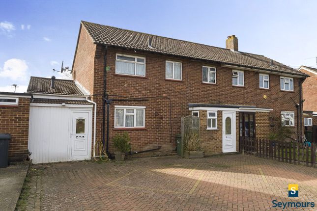 Bushy Hill Drive, Surrey GU1 4 bed semi