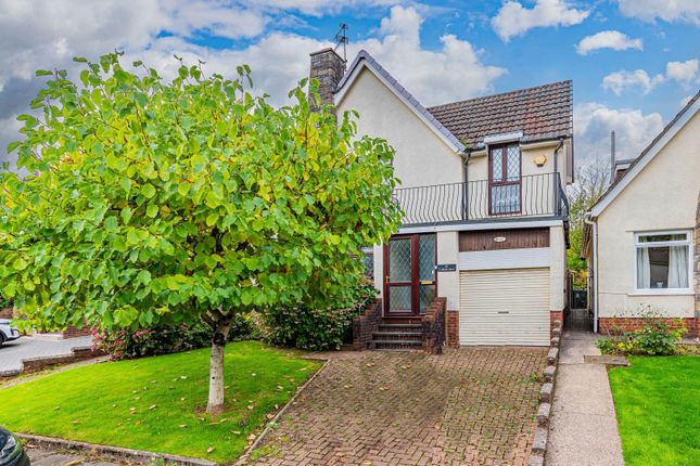 4 bed detached house