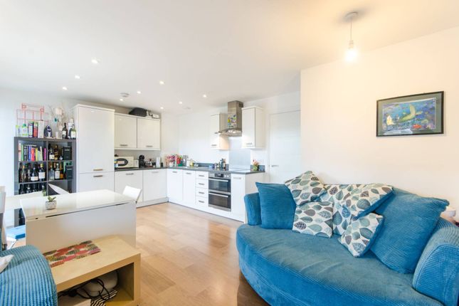 Chamberlayne Road, Kensal Rise... 1 bed flat for sale