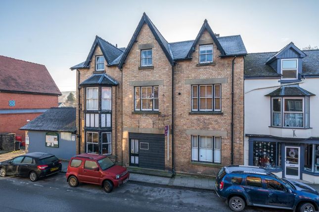 East Street,  Rhayader,  LD6 3 bed semi